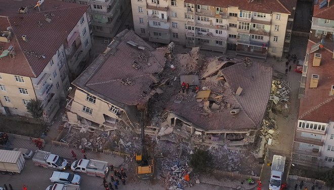 Elazığ Depremi'nde hayatını kaybedenlerin sayısı 41'e yükseldi